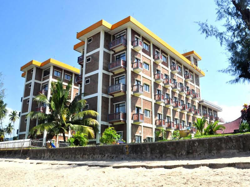 Hotel Bumi Asih Pandan Beach Resort Sibolga Exteriér fotografie